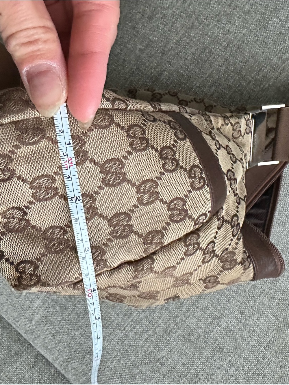 Gucci Beige/Brown GG Canvas Crossbody Bag - Picture 3 of 7